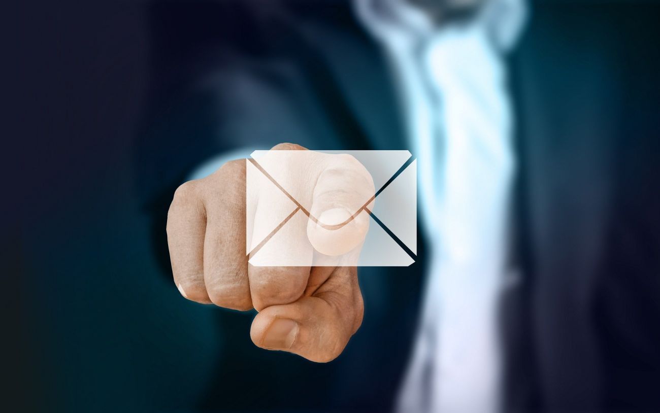 E-Mail-Adressen